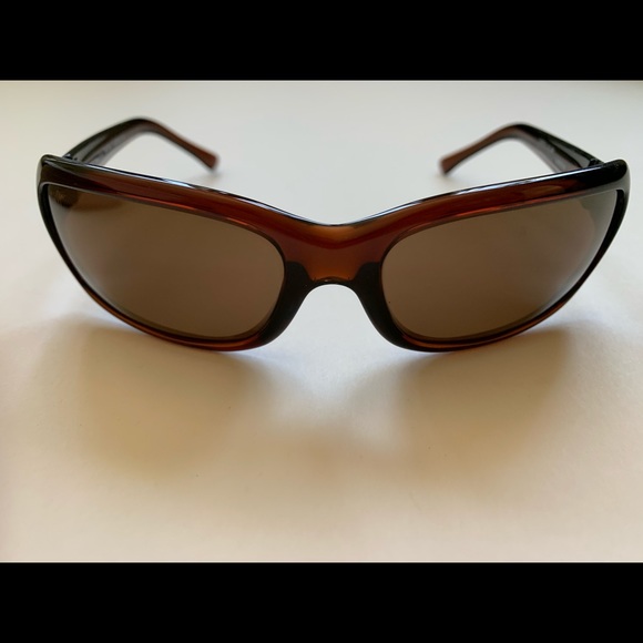 SOLD- Maui Jim Lagoon polarized sunglasses - Picture 8 of 13